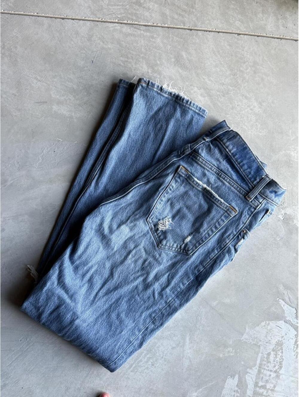 Abercrombie & Fitch 90s straight ultra high rise blue jeans